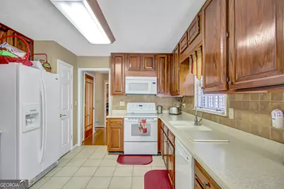 6450 Sara Glen Drive, Douglasville, GA 30135 - Photo 38