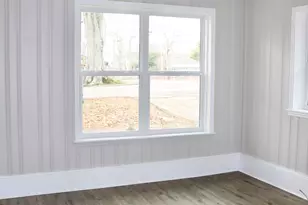 118 1/2 Dougherty St, Lagrange, GA 30241 - Photo 8