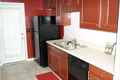 848 Commerce Boulevard, Riverdale, GA 30274 - Photo 8