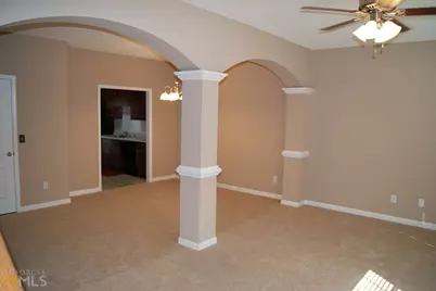 848 Commerce Boulevard, Riverdale, GA 30274 - Photo 2