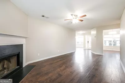 4309 Persian Court, Snellville, GA 30039 - Photo 4
