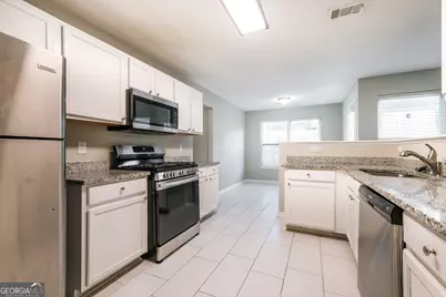 4309 Persian Court, Snellville, GA 30039 - Photo 10