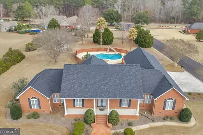 550 Masters Circle, Dublin, GA 31021 - Photo 1