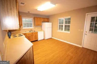 1610 Drayton Lane #B, Statesboro, GA 30458 - Photo 4