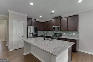 4518 Hidden Creek Dr, Gainesville, GA 30504 - Photo 4