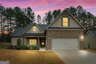 110 Coulter Woods Dr, Locust Grove, GA 30248 - Photo 2