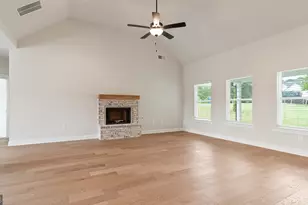 15 Cloverhurst Dr, Newnan, GA 30263 - Photo 6