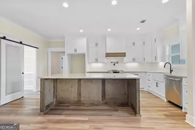 88 Northshore Avenue, Jesup, GA 31545 - Photo 12