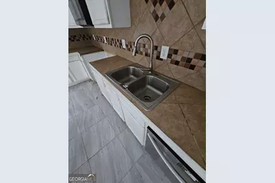 110 Chippewa Court, Riverdale, GA 30296 - Photo 22