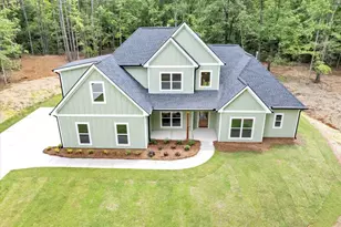 636 Harbour Shores Dr, Jackson, GA 30233 - Photo 2