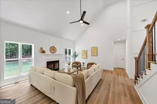 636 Harbour Shores Dr, Jackson, GA 30233 - Photo 10