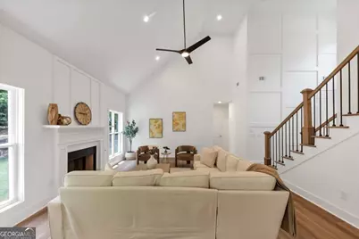 636 Harbour Shores Drive, Jackson, GA 30233 - Photo 12