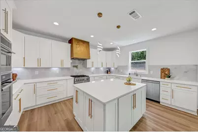 636 Harbour Shores Drive, Jackson, GA 30233 - Photo 22