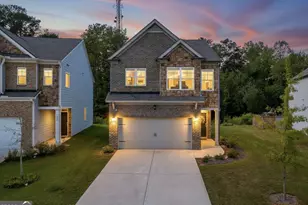 930 Bentley Dr, Fairburn, GA 30213 - Photo 1