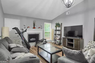 3992 Wrexham Drive, Snellville, GA 30039 - Photo 6