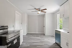 212 W Quilly St, Griffin, GA 30223 - Photo 10