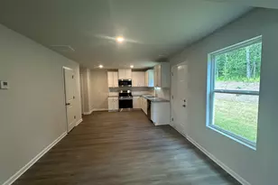 35 Heyman Dr, Covington, GA 30016 - Photo 4