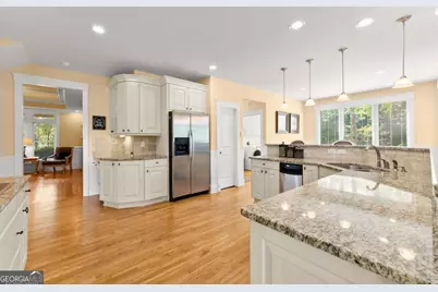 526 Orchard Drive, Clarkesville, GA 30523 - Photo 8
