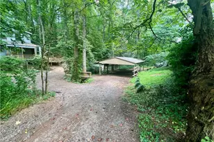 345 Banner Cir, Ellijay, GA 30540 - Photo 2