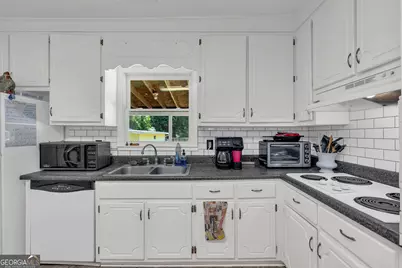 878 Jackson Street, Locust Grove, GA 30248 - Photo 22