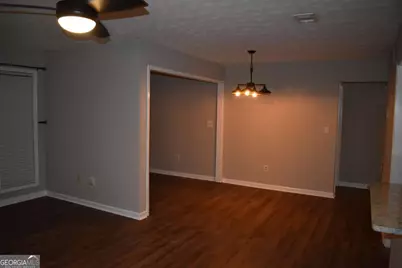 3923 Woodridge Way, Tucker, GA 30084 - Photo 4