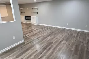 5349 Tracey Dr, Stone Mountain, GA 30088 - Photo 6