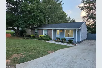 5349 Tracey Drive, Stone Mountain, GA 30088 - Photo 2