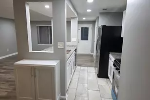 5349 Tracey Dr, Stone Mountain, GA 30088 - Photo 14