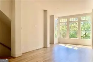 676 Hank Aaron Dr, Atlanta, GA 30315 - Photo 16