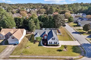 915 Harbins View Dr, Dacula, GA 30019 - Photo 2