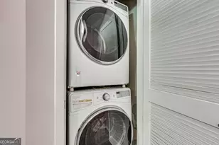 3324 Peachtree Rd NE, Atlanta, GA 30326 - Photo 6