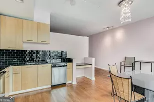 3324 Peachtree Rd NE, Atlanta, GA 30326 - Photo 14