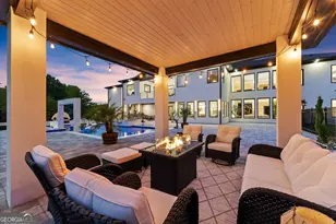 1336 Azalea Dr, Lawrenceville, GA 30043 - Photo 4