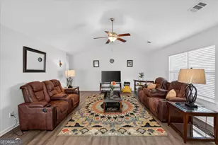 107 Dasher Dr, Springfield, GA 31329 - Photo 6