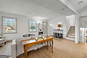 407 Westchester Dr, Barnesville, GA 30204 - Photo 4