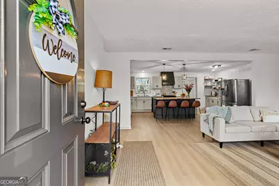 407 Westchester Drive, Barnesville, GA 30204 - Photo 2