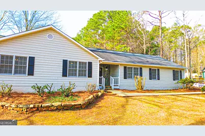 205 Silver Creek Lane, Stockbridge, GA 30281 - Photo 4