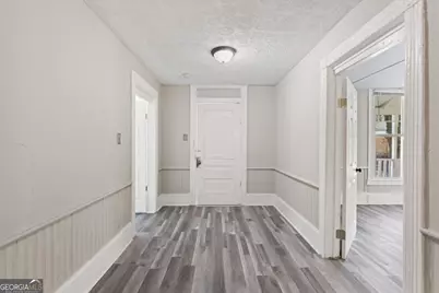 212 W Quilly Street, Griffin, GA 30223 - Photo 10