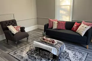 212 W Quilly St, Griffin, GA 30223 - Photo 8