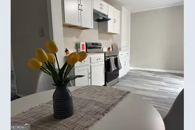 212 W Quilly Street, Griffin, GA 30223 - Photo 4