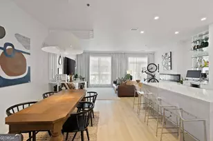 560 Dutch Valley - 2313 Rd, Atlanta, GA 30324 - Photo 2
