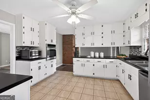 467 Johnny Cut Rd, Griffin, GA 30223 - Photo 12