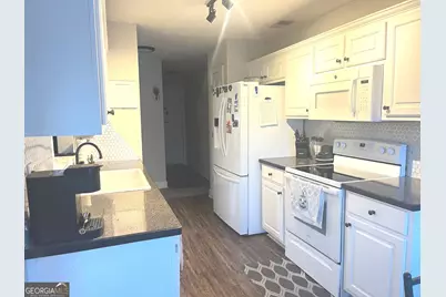803 Lazy Lane, Winder, GA 30680 - Photo 6