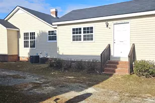 860 Northside E Dr, Statesboro, GA 30458 - Photo 2