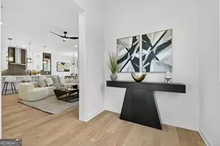 163 Walthall St SE, Atlanta, GA 30316 - Photo 2