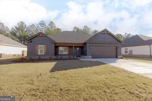 500 New Hope Dr, Perry, GA 31069 - Photo 2