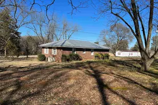 60 Azalea Dr, Royston, GA 30662 - Photo 6