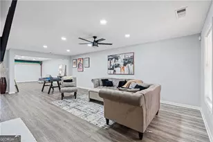 7200 Ravenwood Ln, Lithonia, GA 30038 - Photo 2