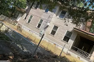 114 E Adams St, Sparta, GA 31087 - Photo 6