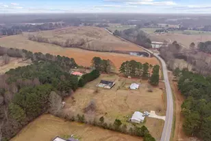 40 L Z Jackson Rd, Bowdon, GA 30108 - Photo 32